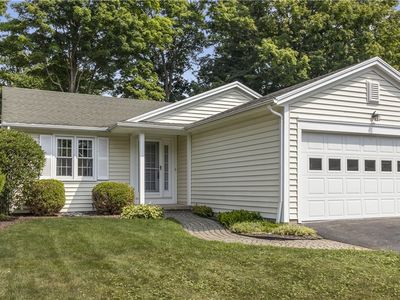 56 Winfield Ln