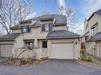 959 East Ave
