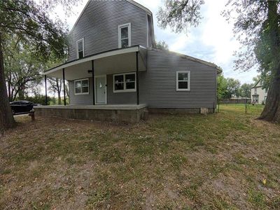 Property at 4770 Railroad Ave, Shawnee, KS