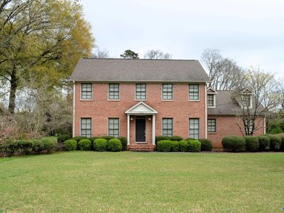 2816 Hunterwood Dr SE