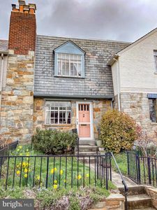 803 Chetworth Pl