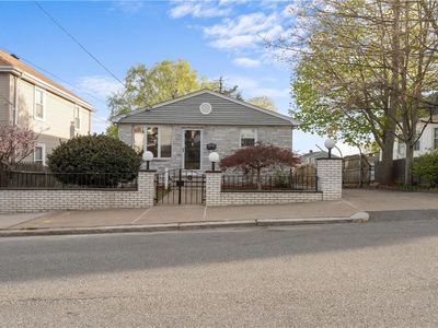251 Juniper St