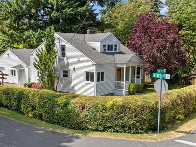 15701 Stone Avenue N