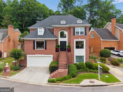 3177 Kings Arms Ct NE