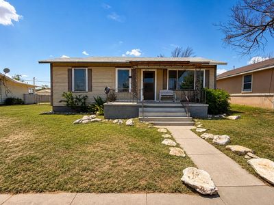 Property at 206 SE 5th St, Andrews, TX