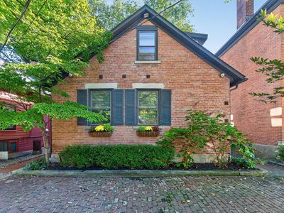 752 City Park Ave