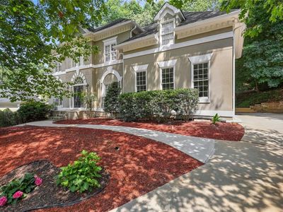 110 Weedon Ct