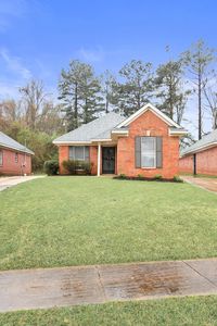 4567 Addington Dr