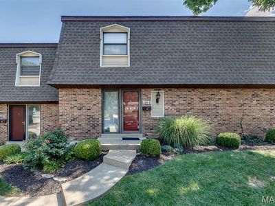 230 Braeshire Dr APT E