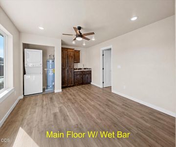 7869 Houston Loop