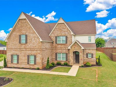 526 Midland Dr