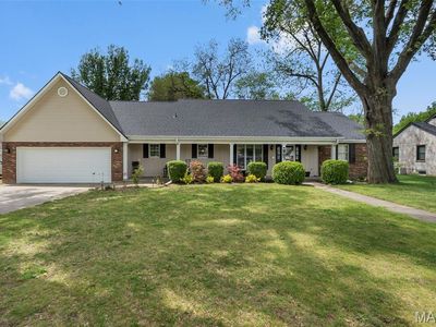 807 Sikes Ave