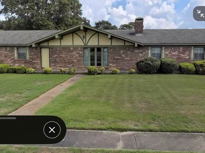 100 Stonewall Dr