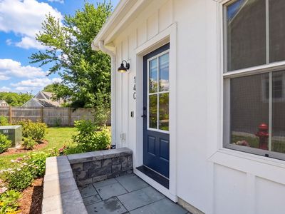 14 Old Country Way #C