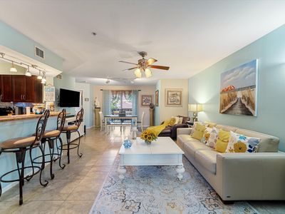 200 Scotia Drive #302