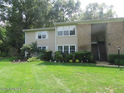 64 Arrowwood Court