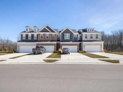 5923 Whispering Springs Dr