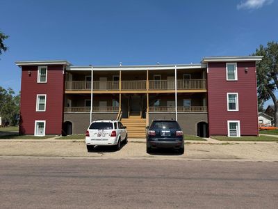 255 2nd St SW
