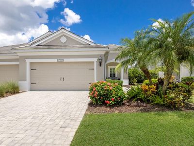 2111 Crystal Lake Trl