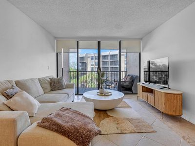 21 Royal Palm Way #405