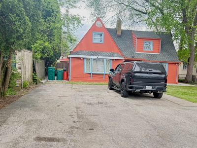 42 Rushmore Rd