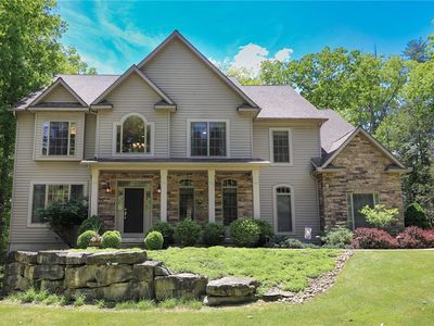 9 Linden Ln