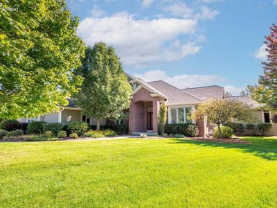 W289N3648 Huntsman COURT