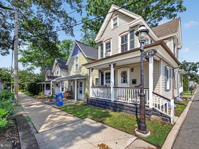 102 1st Ave