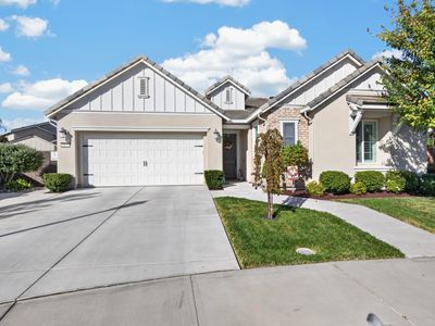 1837 Azalea St