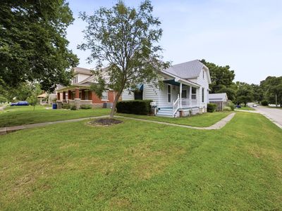 Property at 628 W Main St, Chanute, KS