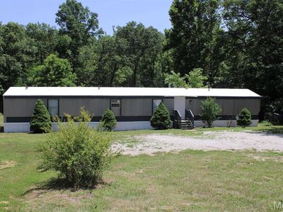600 Oakmont Dr