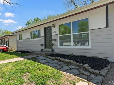 390 Versailles Dr