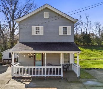 338 W Main St