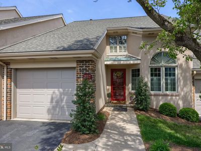 257 Willow Valley Dr