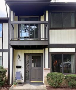 16317 Heather Ln