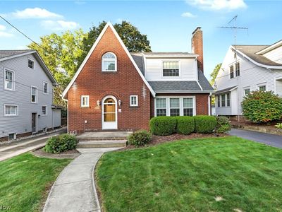 832 Homewood Ave