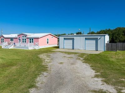 1140 W Beasley Ave