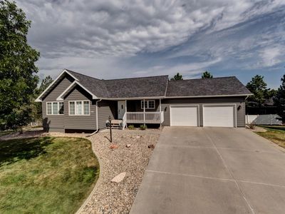 5420 Snowberry Ln