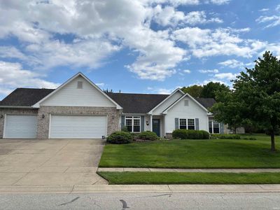 2111 Canyon Creek Dr
