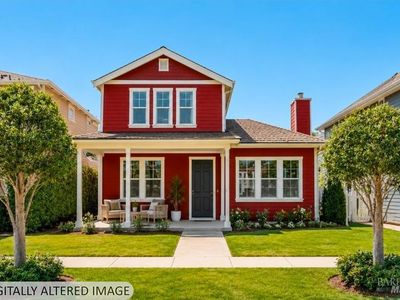 438 E Poplar Street