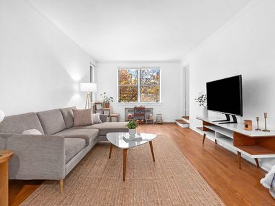 920 E 17th St APT 518