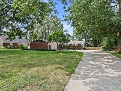 Property at 3206 W Valley View Dr, Saint Joseph, MI