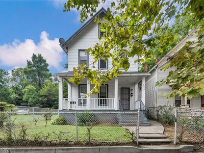 1352 Giddings Rd