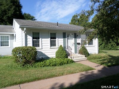 28 Ambassador Drive #D
