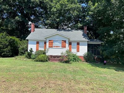 4831 Sulphur Springs Rd NE