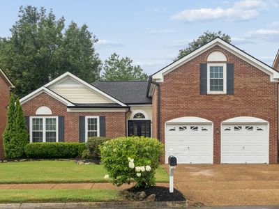 176 Crestfield Pl