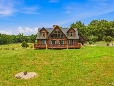 3245 Cedar Falls Rd