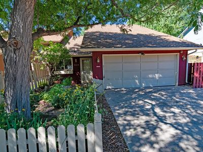 5315 Fossil Ridge Dr