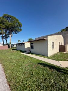 1880 Crystal Lake Dr APT 69