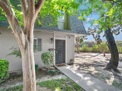 2320 W Turner Rd